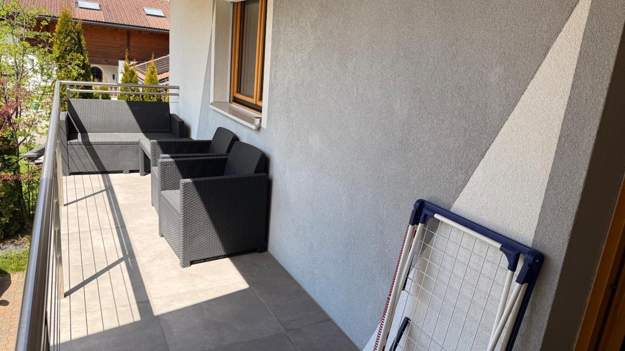 Alpin-Check-In Apartment Reutte Exterior photo