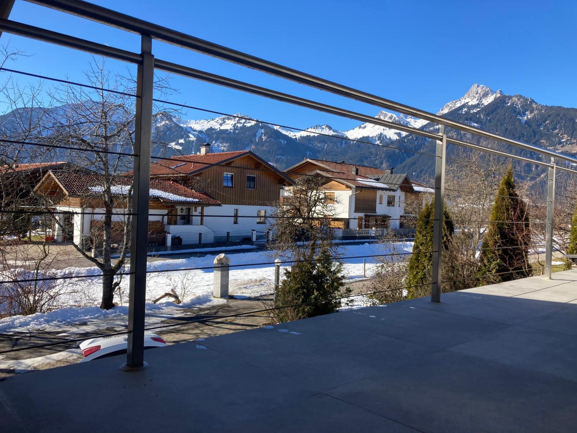 Alpin-Check-In Apartment Reutte Exterior photo